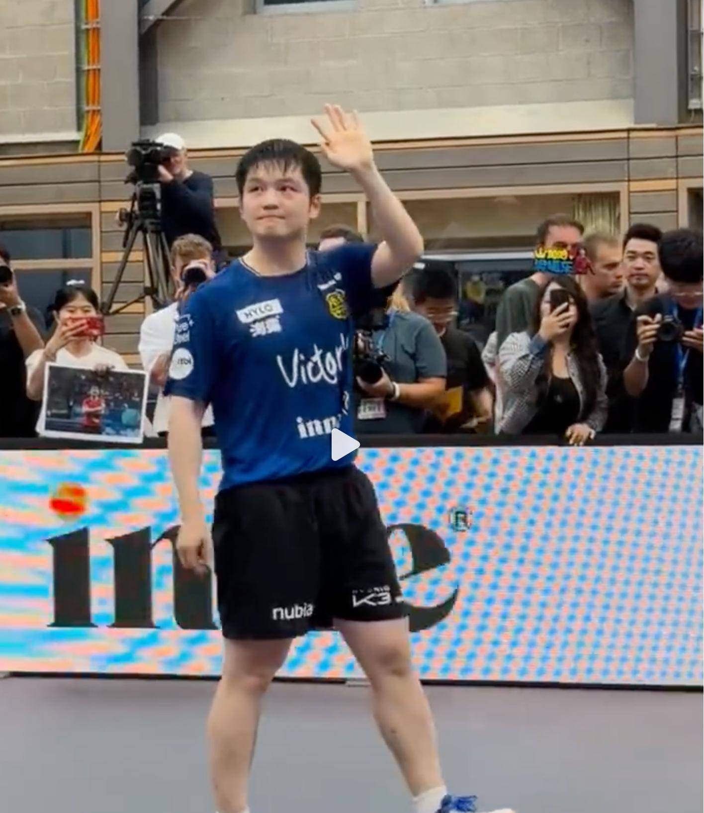 突出两点 突出两点