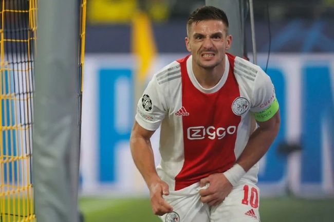 队员缺训率 队员缺训率